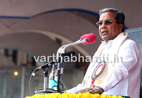 ಅನ್ಯಭಾಷೆಯ ಅಧಿಪತ್ಯ ಭಾಷಾವಾರು ನೀತಿಗೆ ವಿರುದ್ಧ: ಮುಖ್ಯಮಂತ್ರಿ